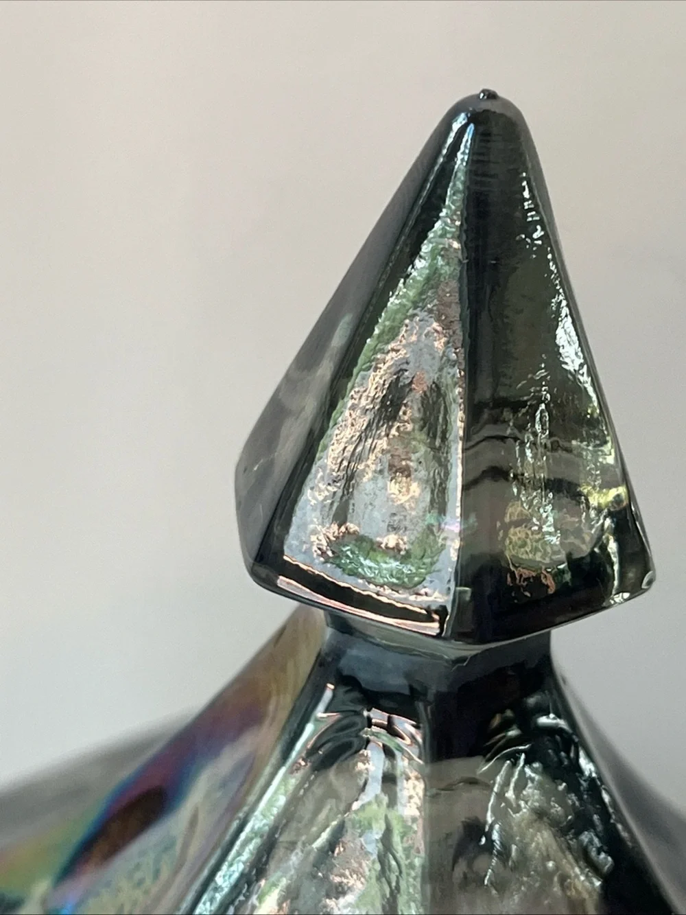 Indiana Glass Iridescent Carnival Glass Lidded Trinket Box